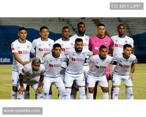 洪都拉斯足球队明星球员名单及其在国际赛场上的表现分析 洪都拉斯足球队明星球员名单及其在国际赛场上的表现分析